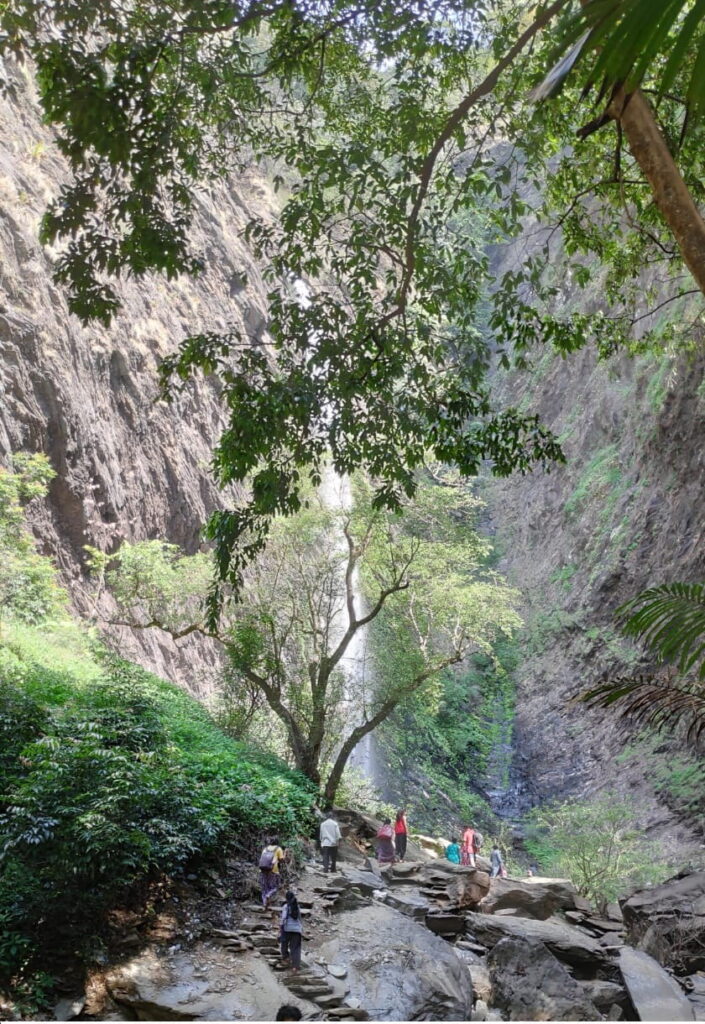 Kudlu-theertha-falls